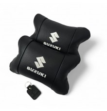 Набір шкіряних подушок Suzuki з вишивкою логотипу + брелок у подарунок для авто